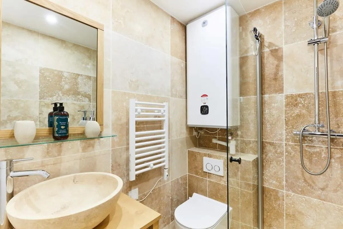 Marais 1Br Paris Cozy Apartment France